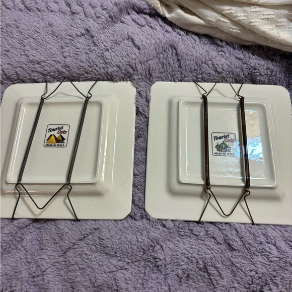 Tourist Cats Dessert Plates Decorative Wall Hanging Set of 2 Made in Italy - Picture 4 of 6